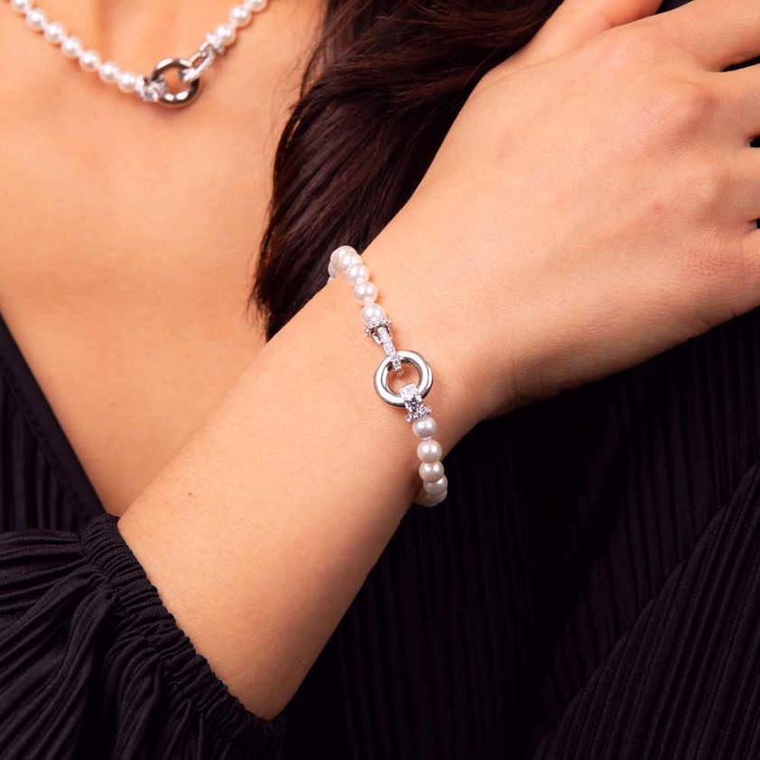 Shell Pearl & Zirconia Feature Clasp Bracelet