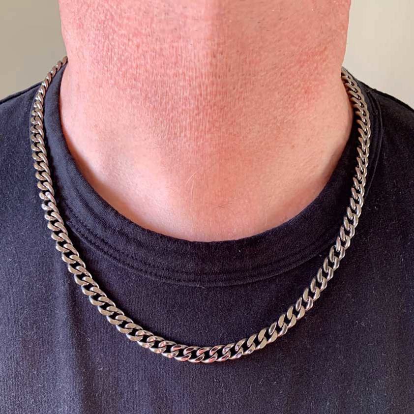 Titanium flat curb necklace