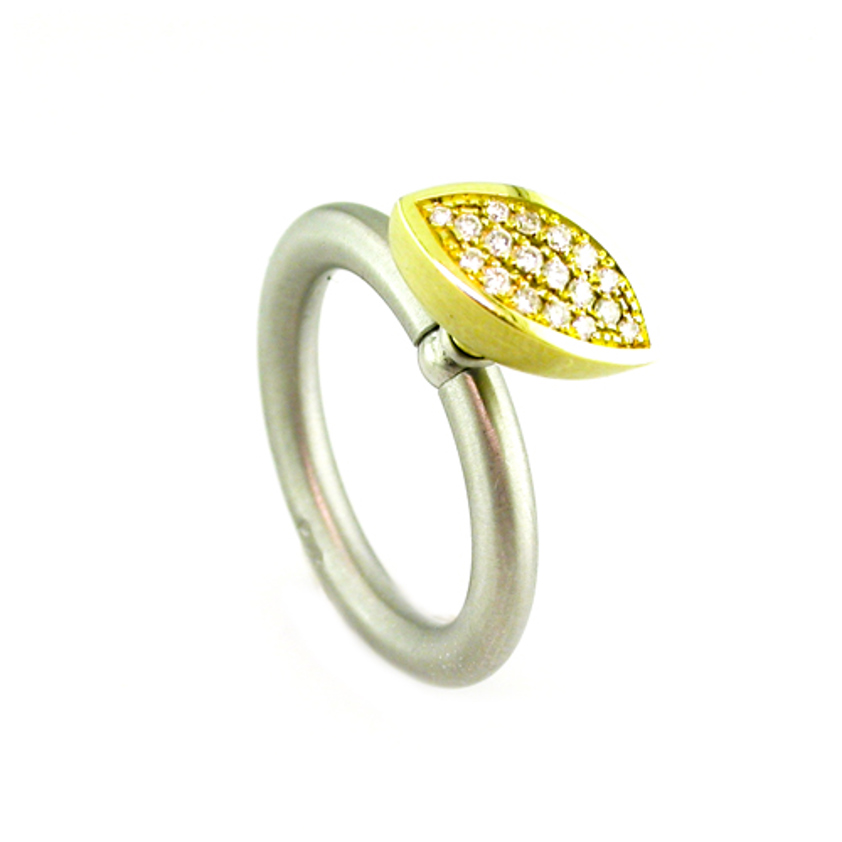 Navette 18ct Yellow Gold Swivel Ring