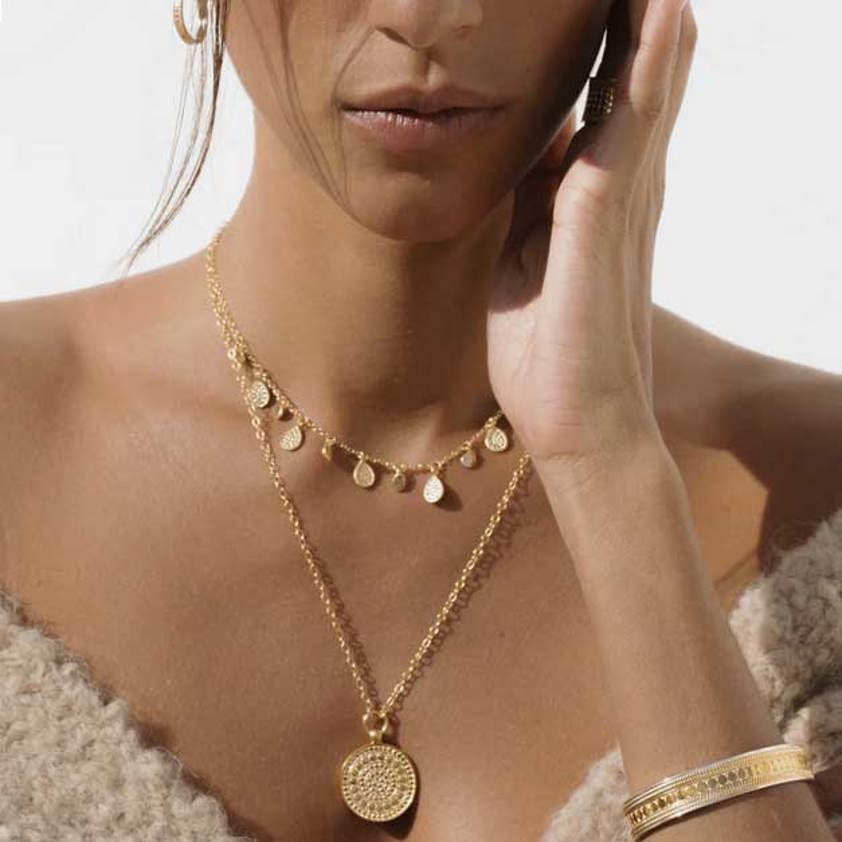 NK10737GLD Medium Disc Alignment Necklace