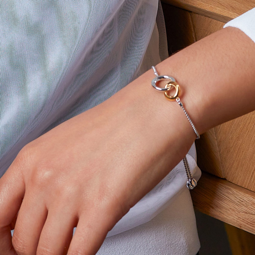 Bevel Cirque Golden Link Toggle Bracelet