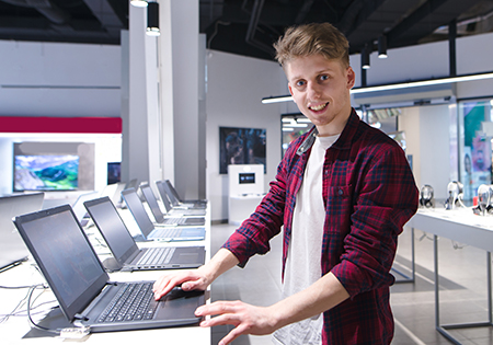 Analytics That Power Mobility Retail